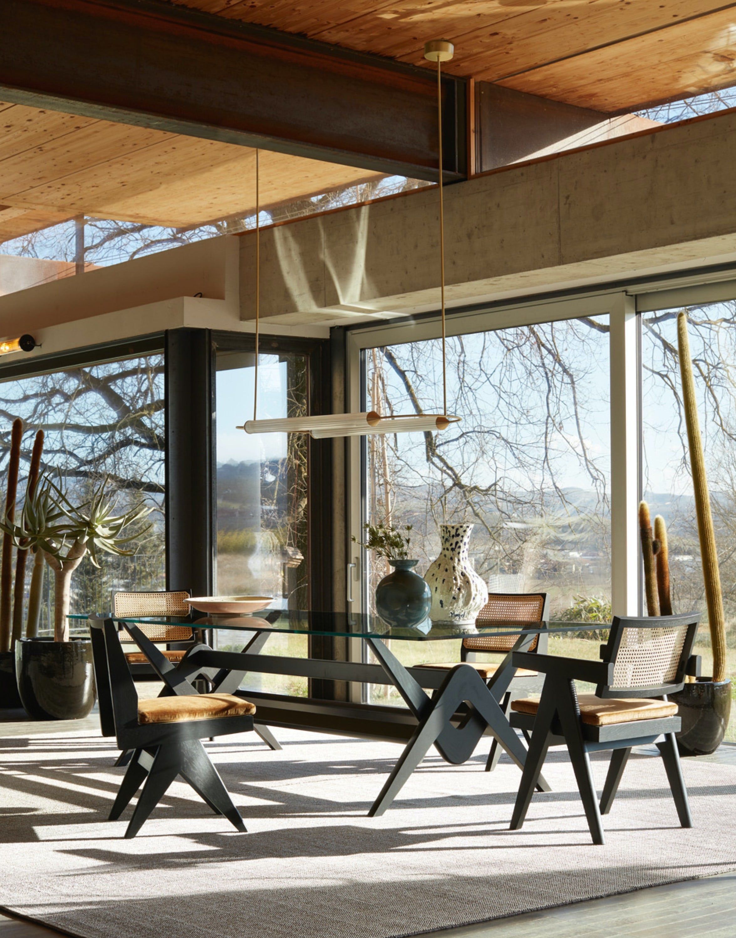 1 Pcs Capitol Complex Armchair