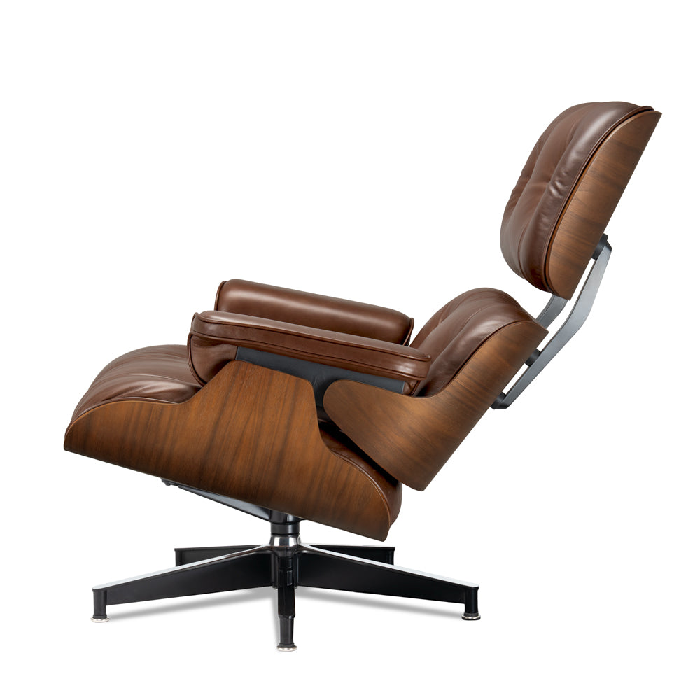 Mid-Century Lounge Chair and Ottoman - A+ Premium - Taller - Walnut wood - Wax leather - Vintage Brown