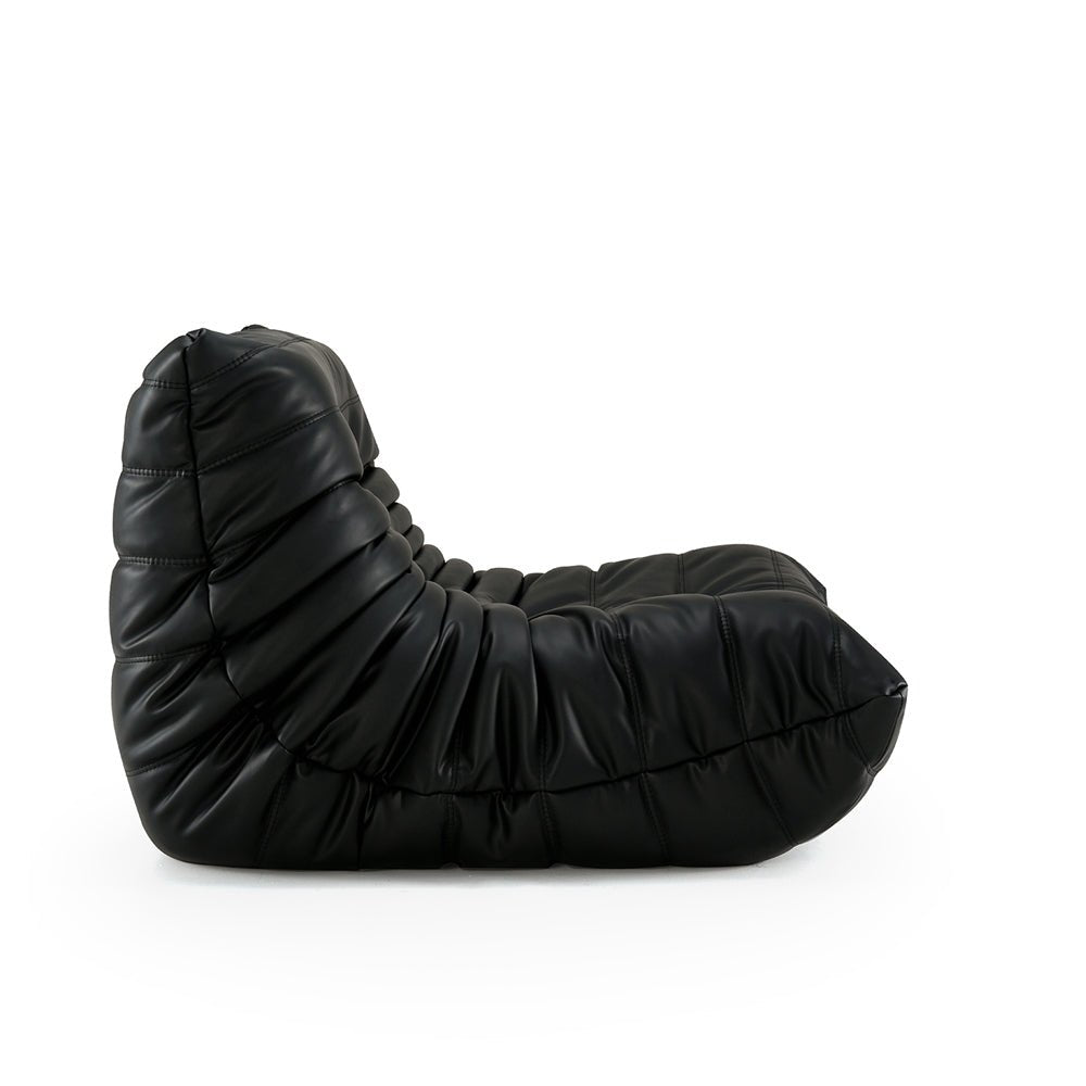 Togu Fireside Chair - Vorthio